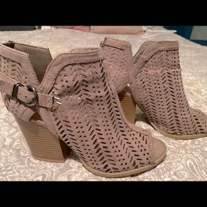 Boutique bought suede open toed booties with side buckle and back zipper!